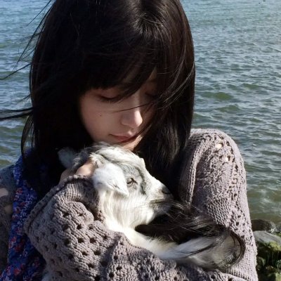 某影后之女直播带货翻车，学校展开调查，整整一周引热议